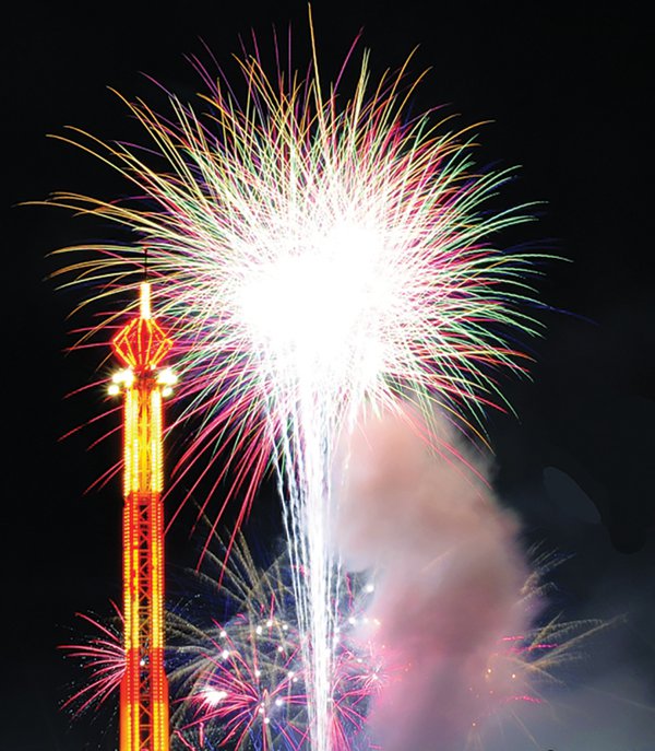 1612384667_Buchanan_Carnival_fireworks_2013_-_McCoy.jpg