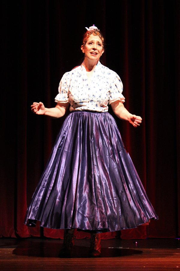 Cindy-Blevins-as-Mrs.-Potts-in-_Beauty-and-the-Beast_-at-Virginia-Children_s-Theatre.jpg