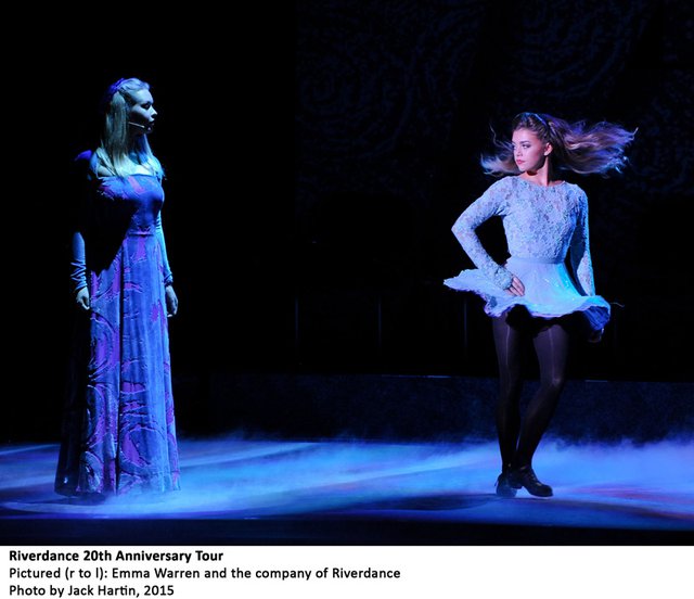 Emma-Warren-and-the-company-in-RIVERDANCE-20th-ANNIVERSARY-TOUR-photo-by-Jack-Hartin,-2015.jpg