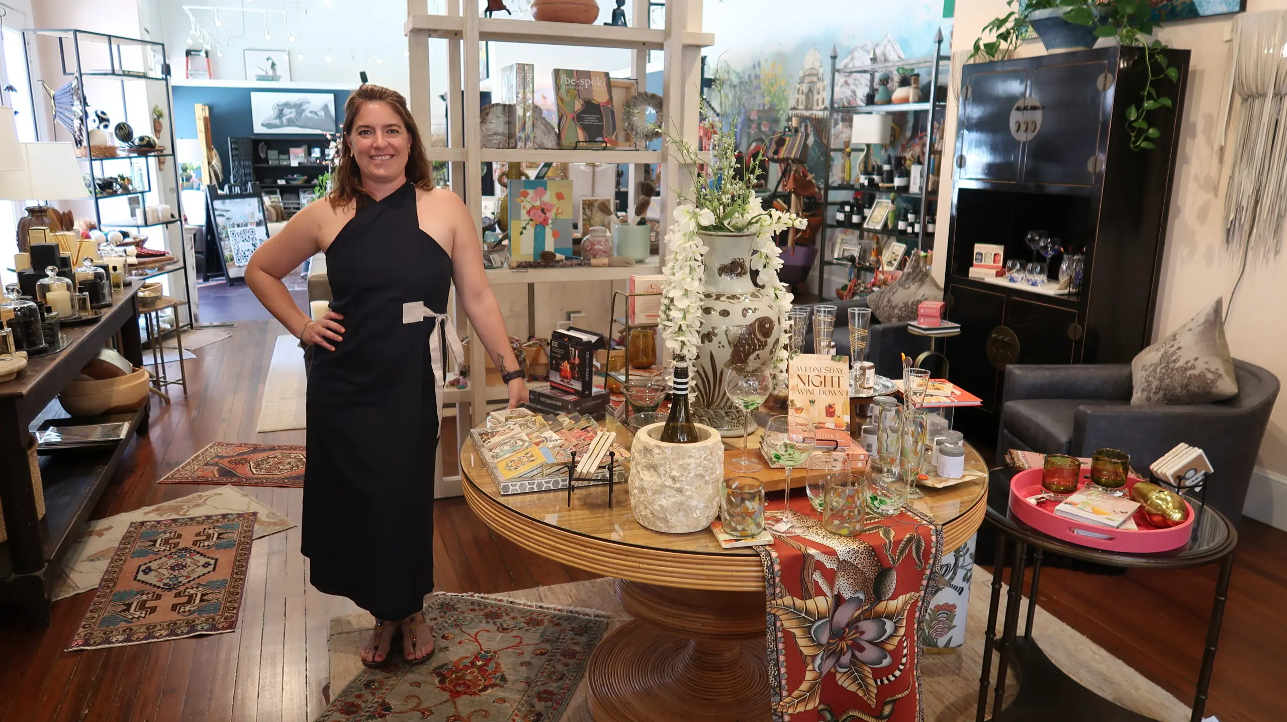 Season 4 / Episode #3: Celebrating Five Years of Style with Rachelle Walker of WyndRose Boutique