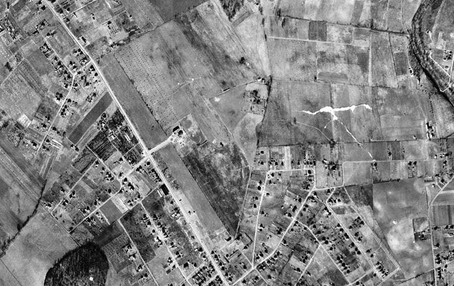 Aerial image shows the Williamson Road area that was used for a landing field.