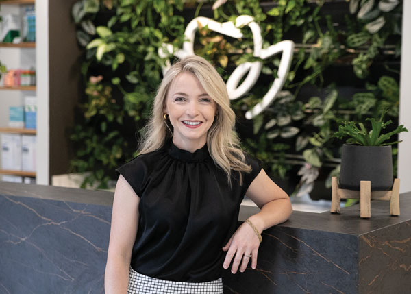 Dr. Lindsay Thorn, LAT Dentistry