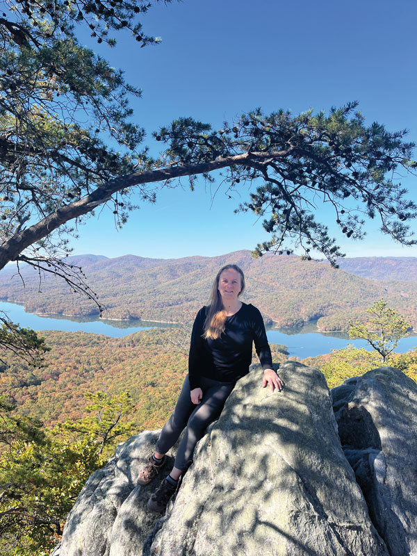 Hay Rock offers a rewarding hike full of gorgeous views.