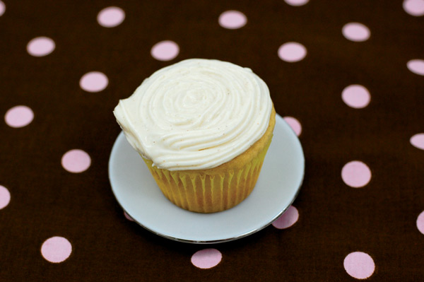 Cinnamon Roll Cupcakes by Nicole Owens