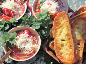 Past Fagioli Zuppa with Red Pepper Pesto