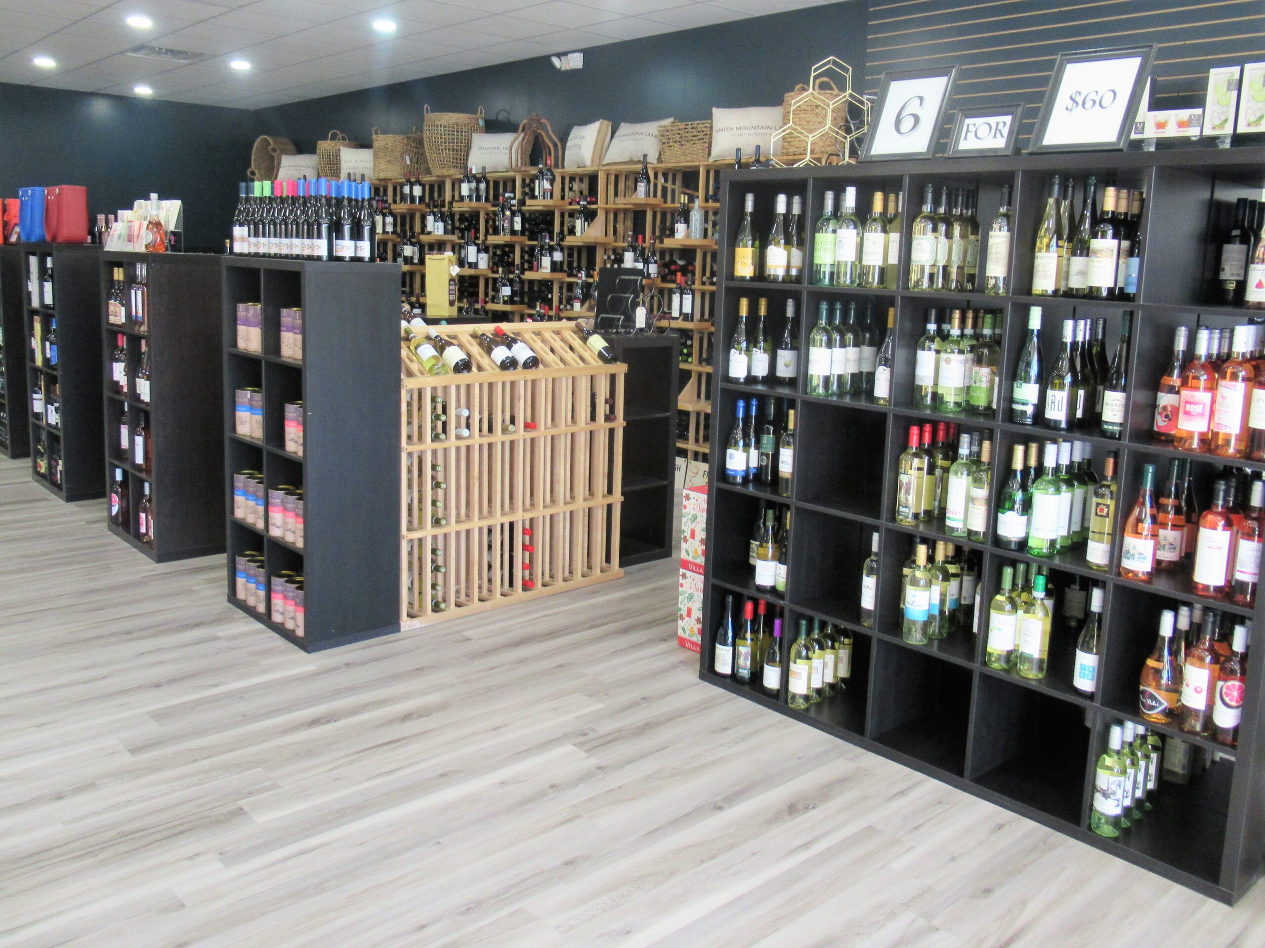 Wine Gourmet carries wine, cocktail kits, flavorful sauces and snack mixes.