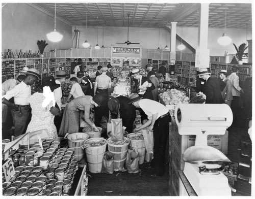 Mick-or-Mack opened a new Roanoke store in '31, building its market share.