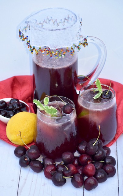 Cherry Lemonade cocktail