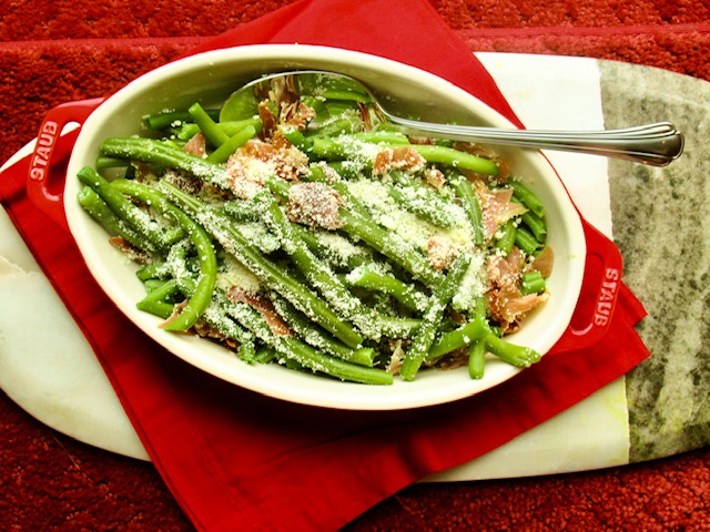 Parmesan Prosciutto Green Beans
