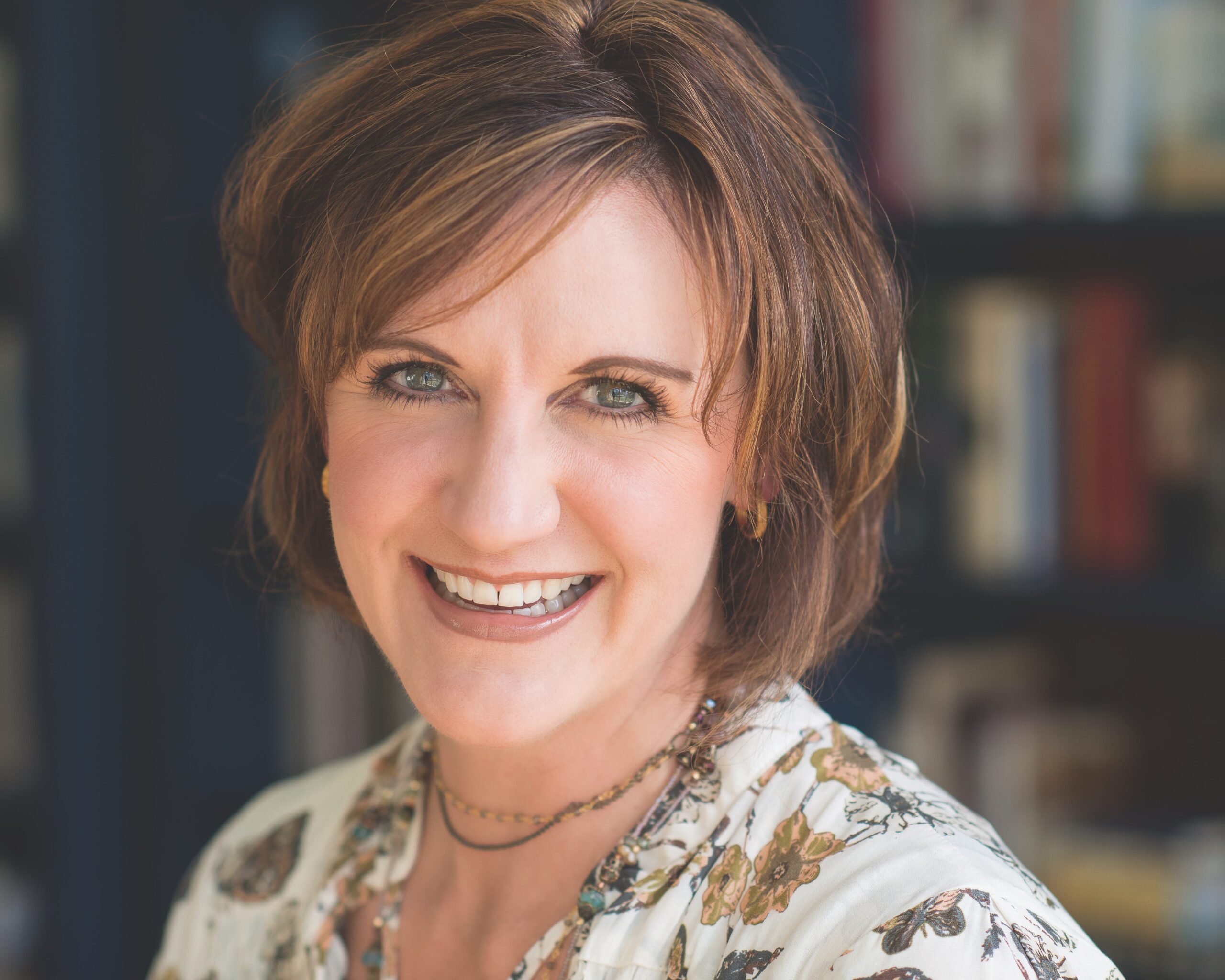 Author Shari Dragovich