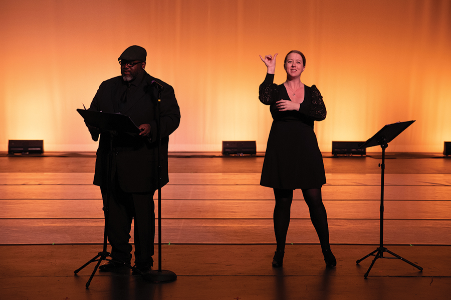 Bryan “Harvest Blaque” Hancock and Betsy Quillen performing in The Lark Ascending Project. ©Laura White Photography