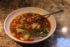 4c850a1e-3ba2-11ea-b519-1244d5f7c7c6-Bean_soup