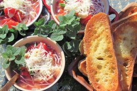 Past Fagioli Zuppa with Red Pepper Pesto