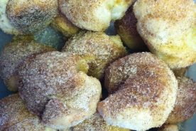 Cinnamon sugar pretzel bites