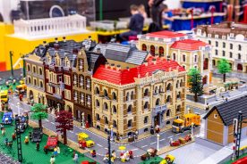 e8a6dc4a-eed2-11ef-946f-12163087a831-LEGOcityimage
