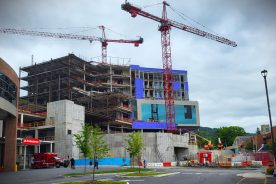 Arner has headed Crystal Spring Tower addition to Roanoke Memorial Hospital construction.